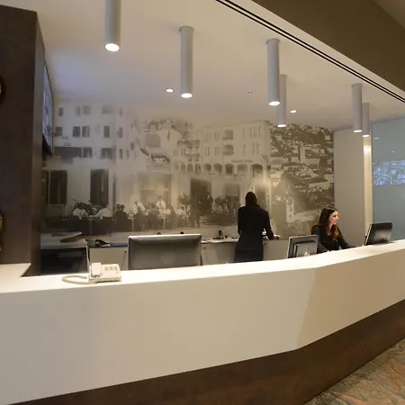 Roma, Bw Signature Collection