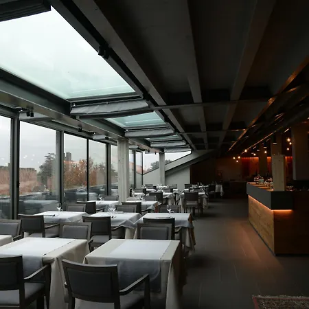 Roma, Bw Signature Collection