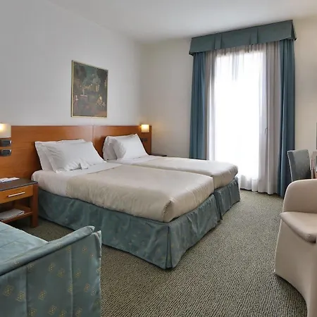 Roma, Bw Signature Collection Hotell Castelfranco Veneto