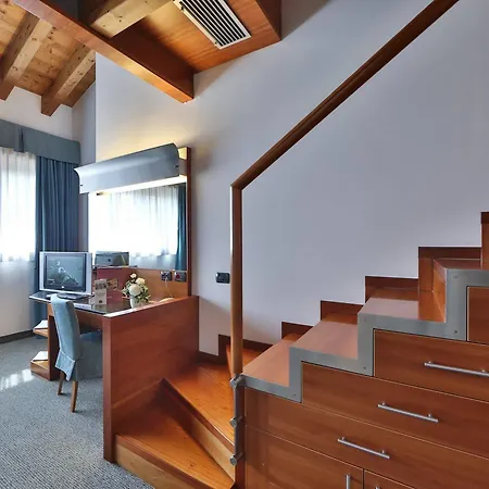 Hotel Roma, Bw Signature Collection 4*